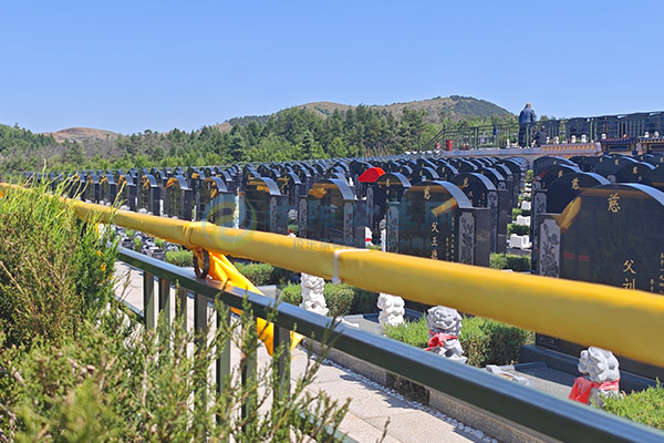 龙福山纪念园 龙福山纪念园